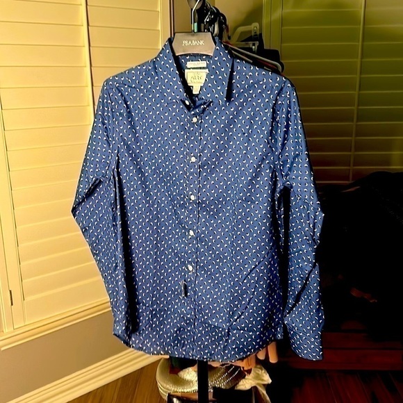 Jos A Bank 1905 Non-Iron Slim Fit Button Down - Picture 1 of 3